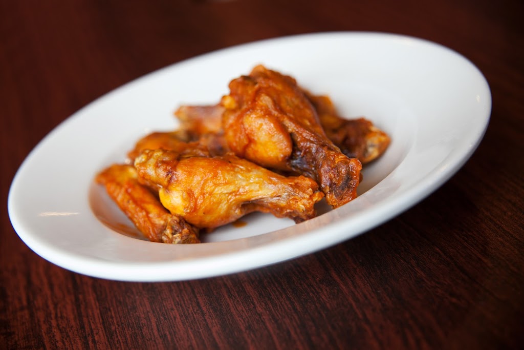 Uptown Bar & Grill | restaurant | 123 S Main St, Red Bud, IL 62278, USA | 6182822812 OR +1 618-282-2812