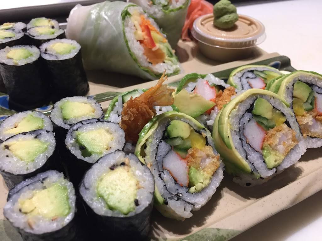 Sushi & Go | restaurant | 5333 Boulevard Laurier, Terrebonne, QC J7M 1W1, Canada | 4504170919 OR +1 450-417-0919