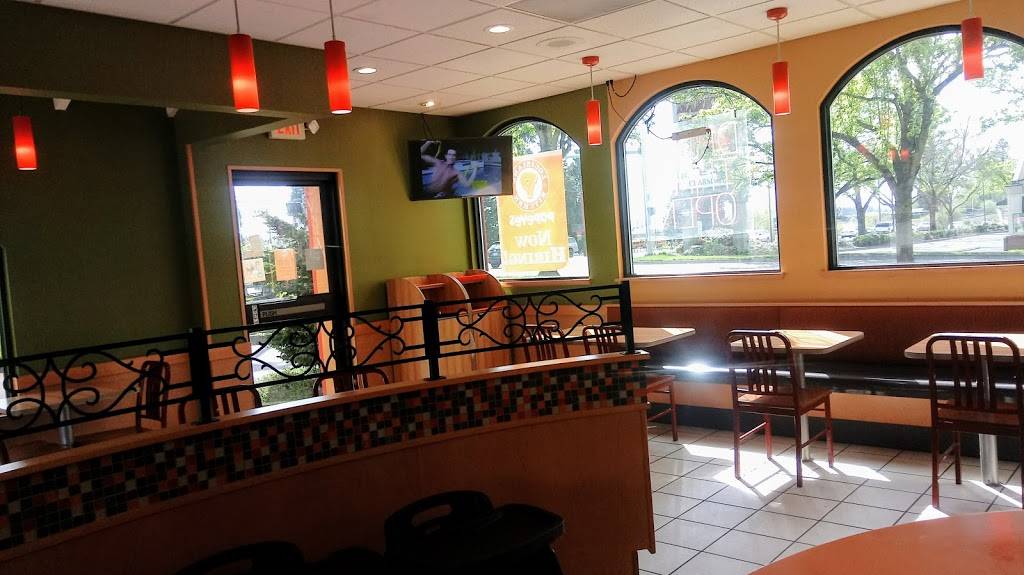 Popeyes Louisiana Kitchen - Restaurant | 20295 SW Tualatin Valley Hwy