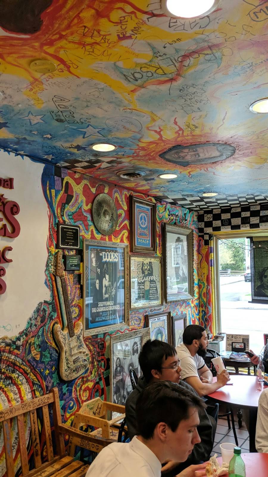 Daves Cosmic Subs | meal takeaway | 186 N Main St, Hudson, OH 44236, USA | 3303425666 OR +1 330-342-5666