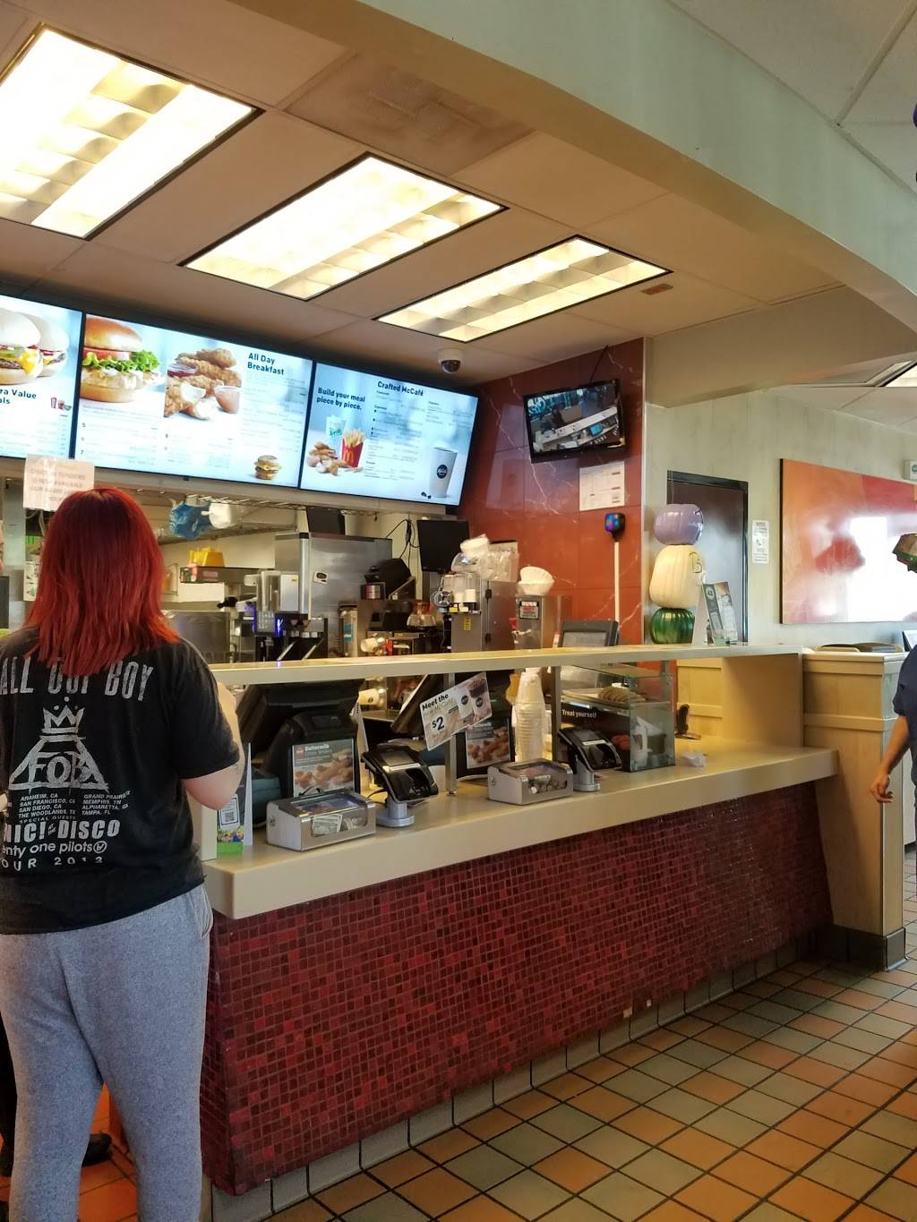 McDonalds | cafe | 3123 S Hacienda Blvd, Hacienda Height, CA 91745, USA | 6269619351 OR +1 626-961-9351
