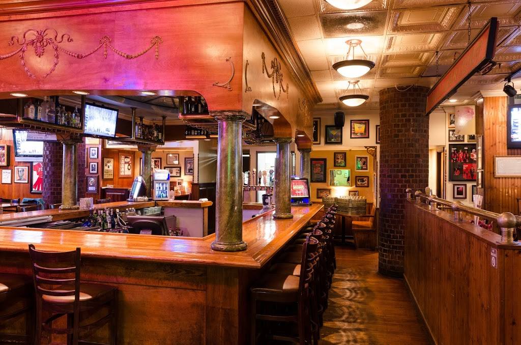 Macados | restaurant | 4237 VA-419, Cave Spring, VA 24018, USA | 5407769884 OR +1 540-776-9884