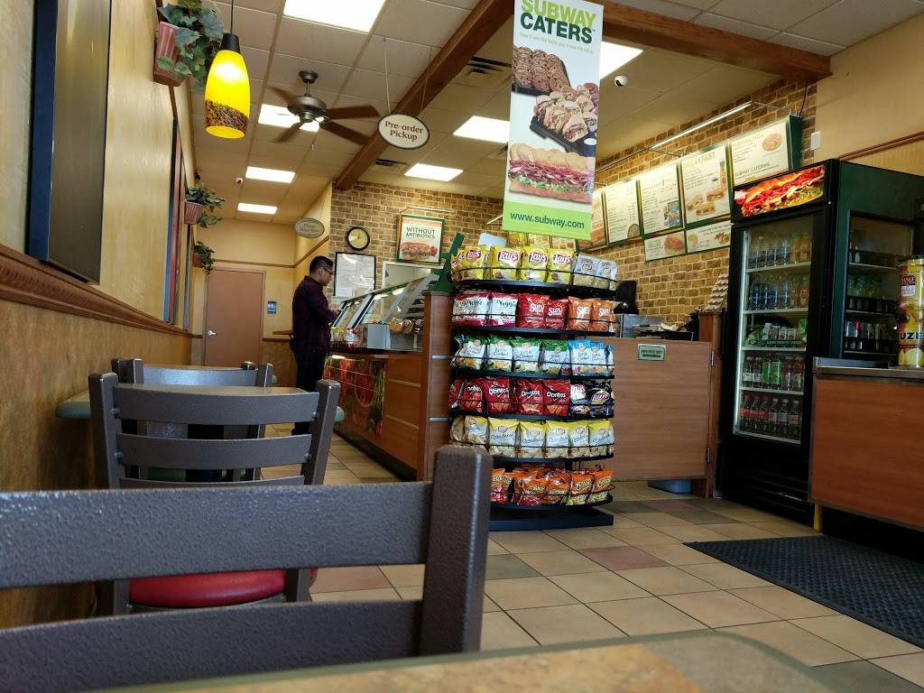 Subway - Restaurant | 14696 Montana Ave #100, El Paso, TX 79938, USA