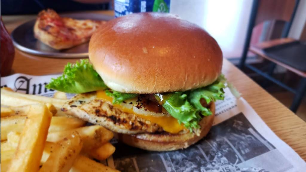 Brickhouse Burgers, Pizza & Pasta | restaurant | 8759 N Main St, Helen, GA 30545, USA | 7068787053 OR +1 706-878-7053