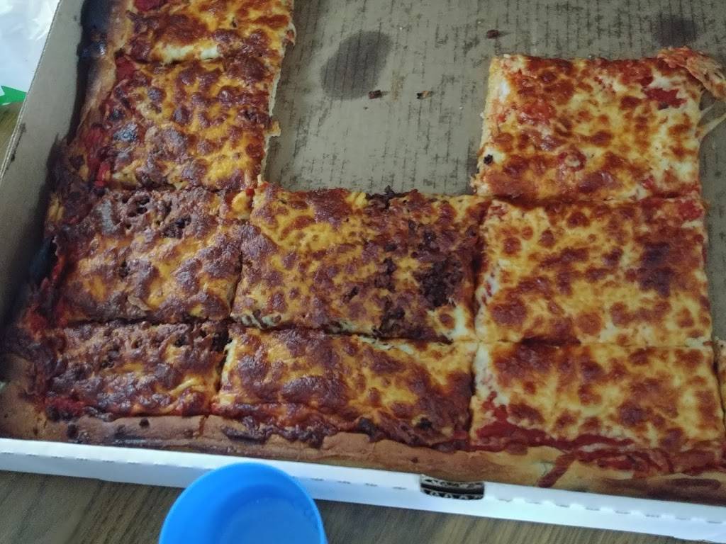 Pirates Pizza Of Beaverton | restaurant | 328 Mill St, Beaverton, ON L0K 1A0, Canada | 7054264122 OR +1 705-426-4122