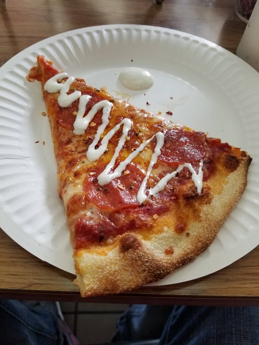 DAmores Pizza | restaurant | 22601 Pacific Coast Hwy, Malibu, CA 90265, USA | 3103174500 OR +1 310-317-4500