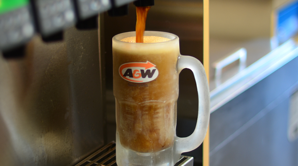 A&W Canada | restaurant | 17600 Yonge St, Newmarket, ON L3Y 4Z1, Canada | 9059670809 OR +1 905-967-0809