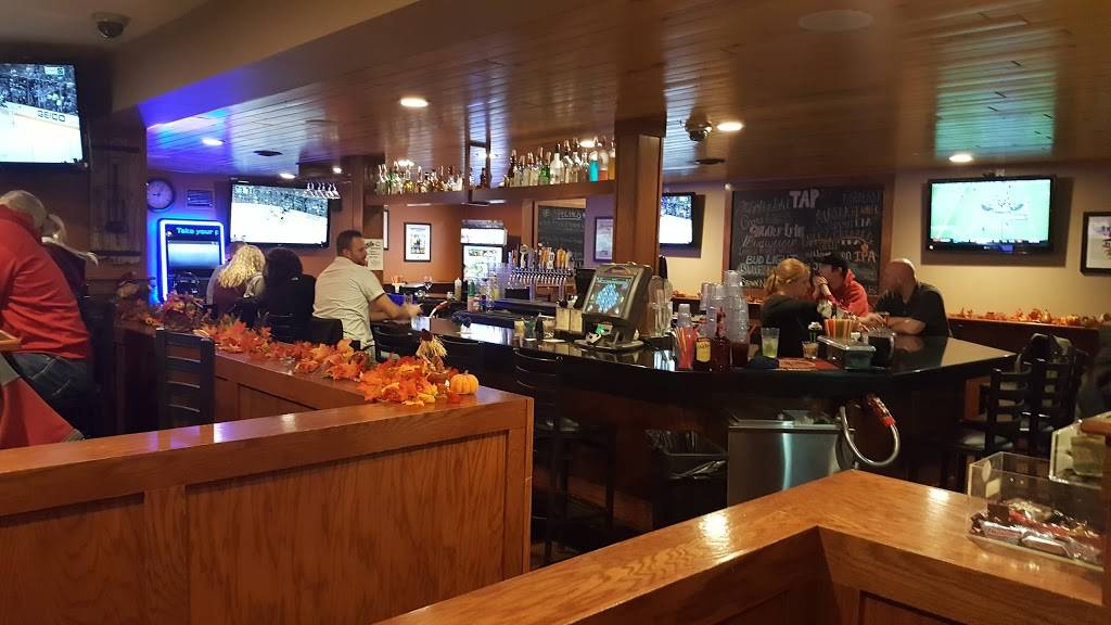 The Tavern On Main | 8001 Lake Dr #2105, Lino Lakes, MN 55014, USA