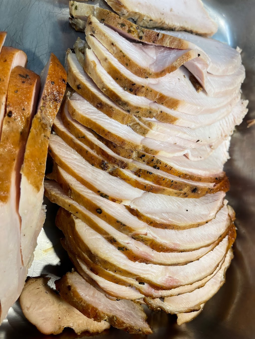 Wild Hogs BBQ | restaurant | 663 Edelweiss Strasse, Helen, GA 30545, USA | 7069174647 OR +1 706-917-4647