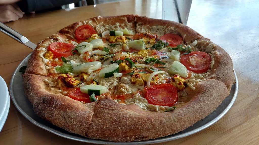 Mellow Mushroom | meal takeaway | 1035 Chestnut St, Bowling Green, KY 42101, USA | 2703931800 OR +1 270-393-1800