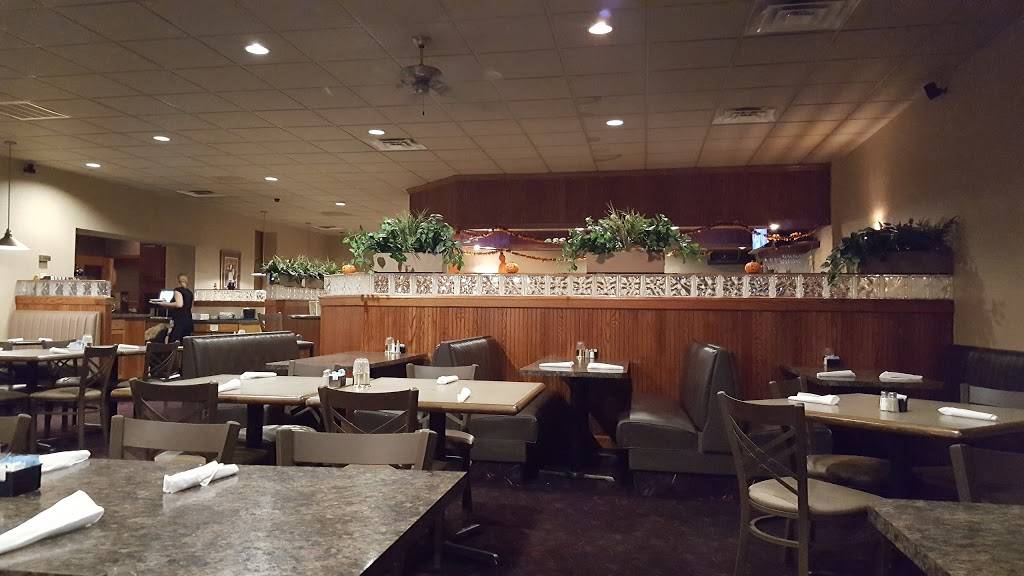 Roby Lee's Restaurant & Banquet Center | 425 Ridge Rd, Newton Falls, OH  44444, USA