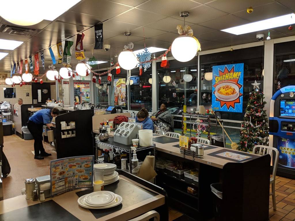 Waffle House | meal takeaway | 1908 N Main St, Summerville, SC 29486, USA | 8438510890 OR +1 843-851-0890