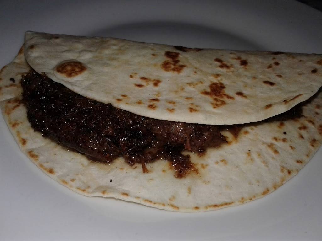 Maggies Cafe | restaurant | 925 E Main Ave, Karnes City, TX 78118, USA | 8307803291 OR +1 830-780-3291