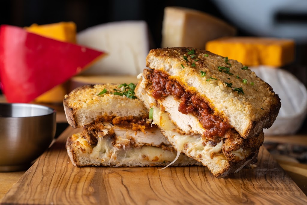 Macs & Stacks - Carmel | restaurant | 1111 W Main St #140, Carmel, IN 46032, USA | 3178170500 OR +1 317-817-0500
