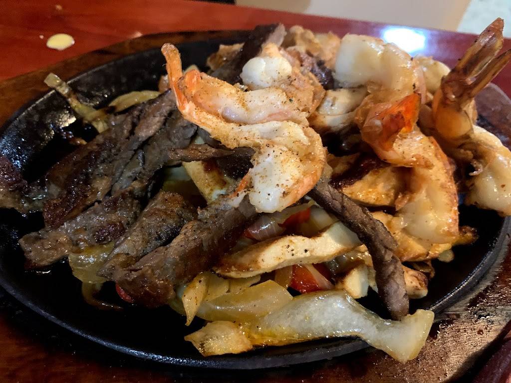 Los Ranchos Bar and Grill | restaurant | 1320 US-84, Fairfield, TX 75840, USA | 9033895820 OR +1 903-389-5820