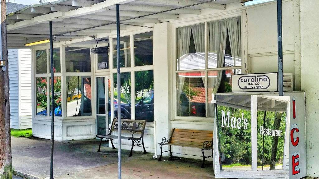 Maes Restaurant | restaurant | 300 Main St, Seven Springs, NC 28578, USA | 2525691779 OR +1 252-569-1779
