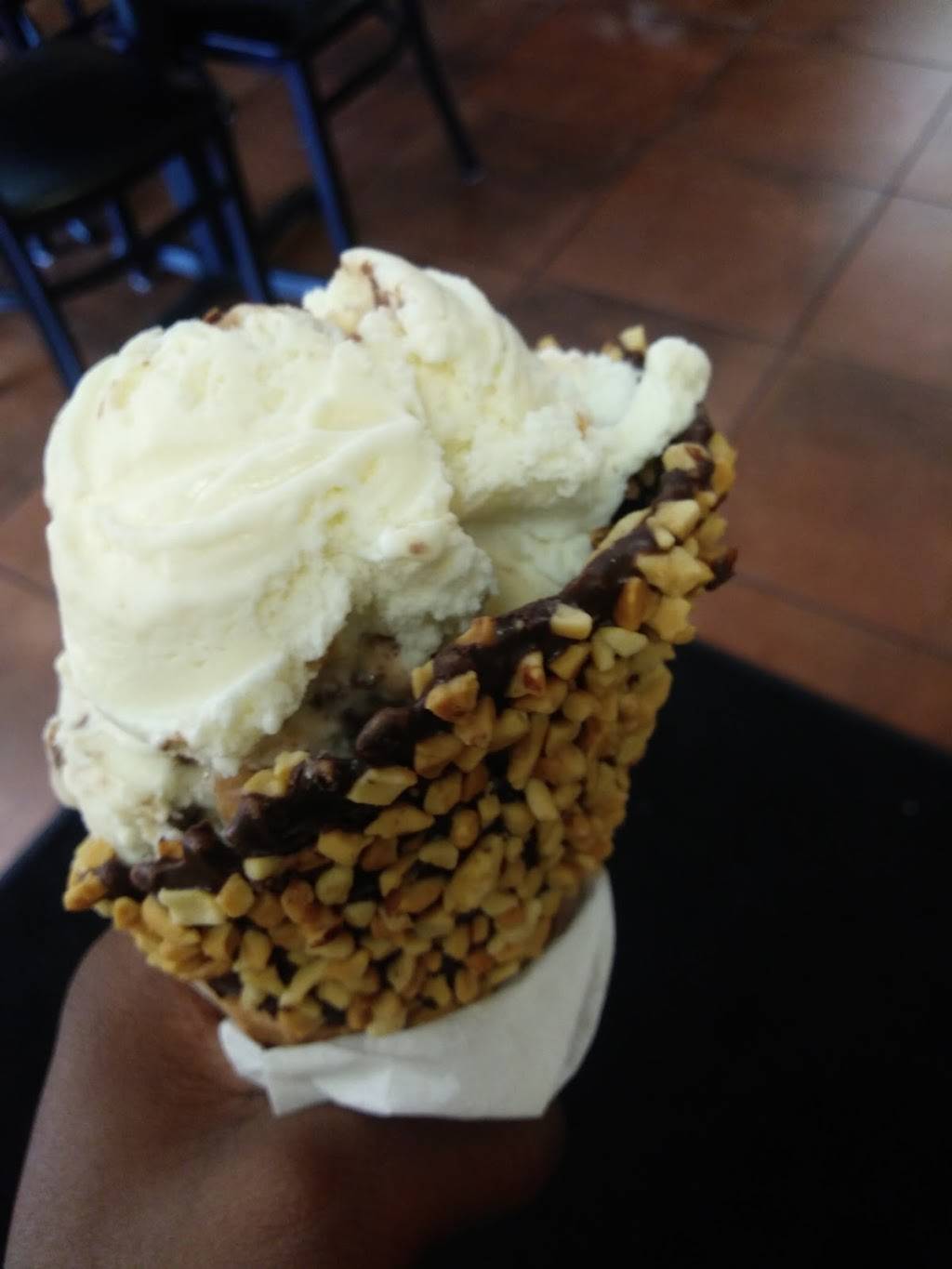 Mi Ranchito Ice Cream & Cake | restaurant | 710 W Main St A, Immokalee, FL 34142, USA | 2396571766 OR +1 239-657-1766