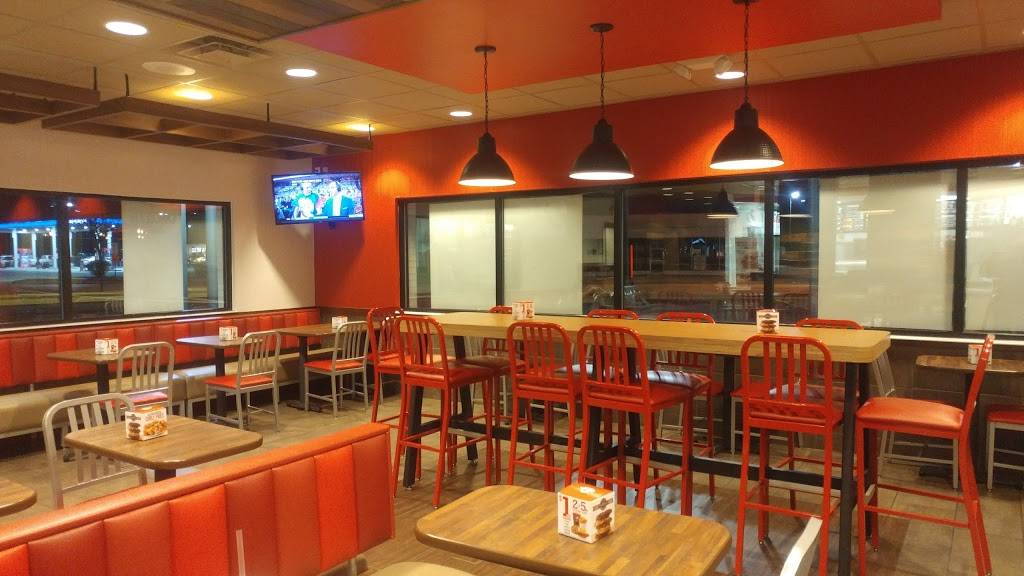 Arbys | restaurant | 6677 Pearl Rd, Parma Heights, OH 44130, USA | 4408457240 OR +1 440-845-7240