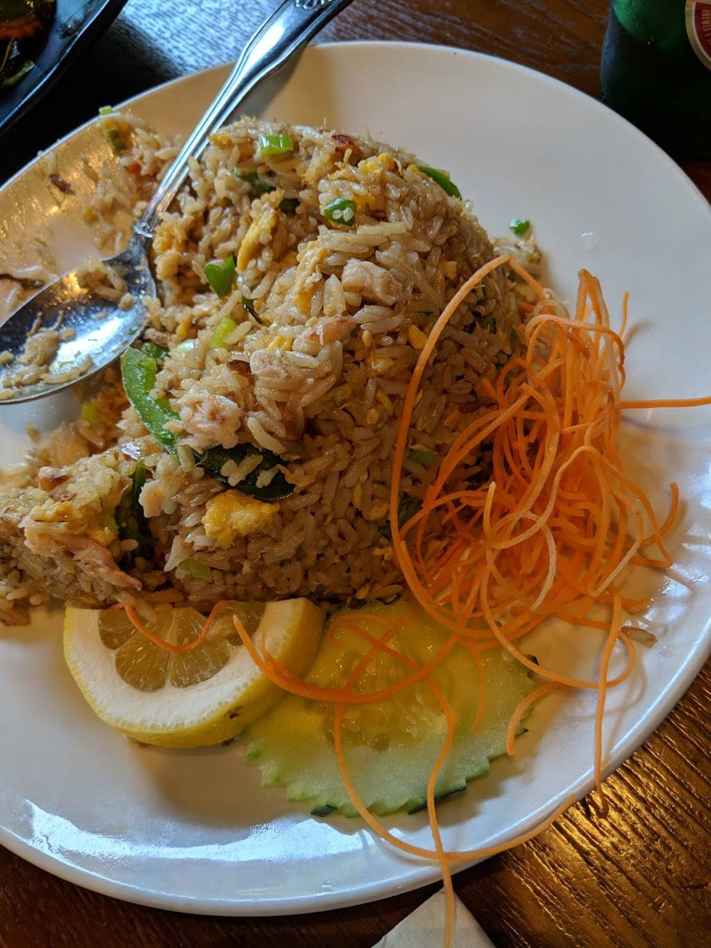 Amarit Thai and Sushi | restaurant | 600 S Dearborn St, Chicago, IL 60605, USA | 3129391179 OR +1 312-939-1179