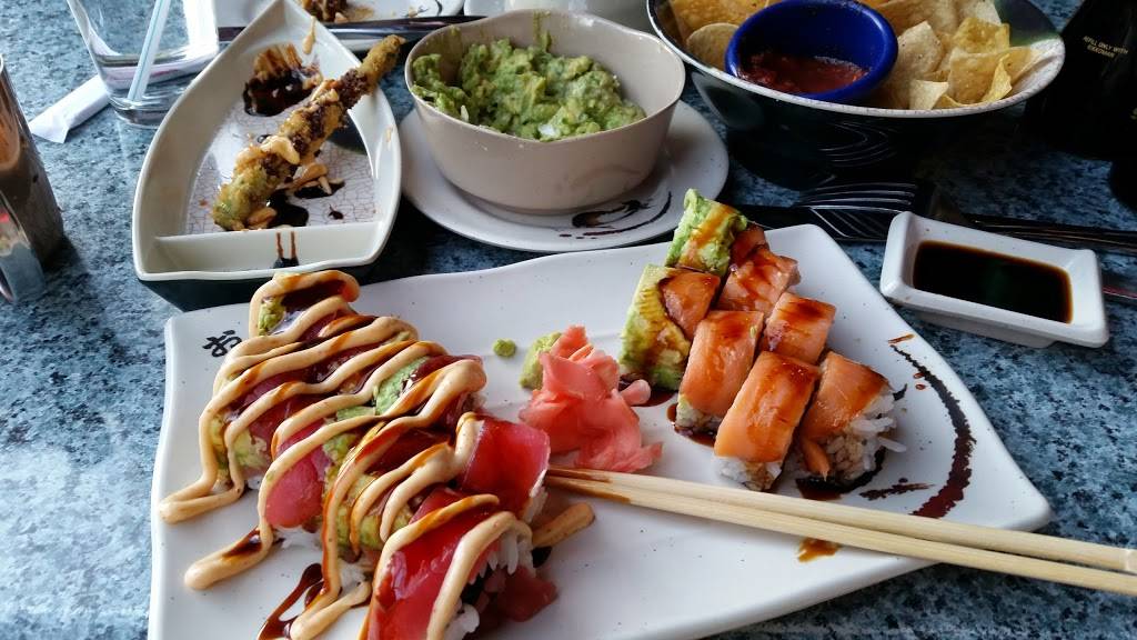 Takosushi | restaurant | 210 The Alley SW, Aiken, SC 29803, USA | 8036428899 OR +1 803-642-8899