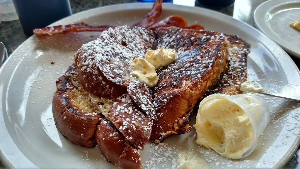 Blue Moon | restaurant | 4650 Donald Ross Rd, Palm Beach Gardens, FL 33418, USA | 5614293001 OR +1 561-429-3001