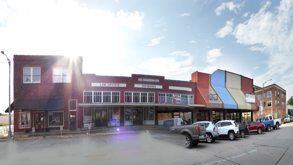 The Locker Sports Bar & Grill | restaurant | 109 N Church St, Brady, TX 76825, USA | 3255972090 OR +1 325-597-2090