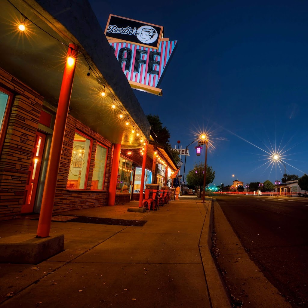 Bertie's White Mountain Cafe & Donuts | 1191 E Deuce of Clubs, Show Low ...