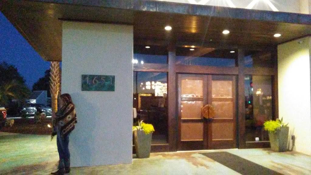SOL Southwest Kitchen and Tequila Bar | meal takeaway | 1651 N Main St, Summerville, SC 29483, USA | 8438757090 OR +1 843-875-7090