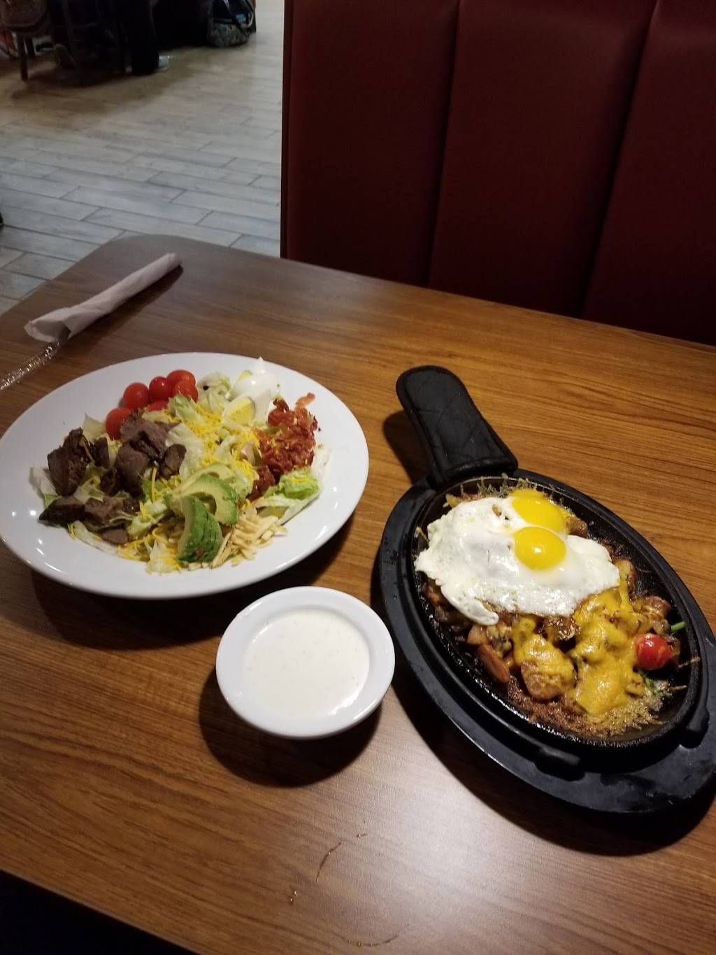Flying J Travel Center | restaurant | 4380 Nashville Rd, Franklin, KY 42134, USA | 2705863343 OR +1 270-586-3343