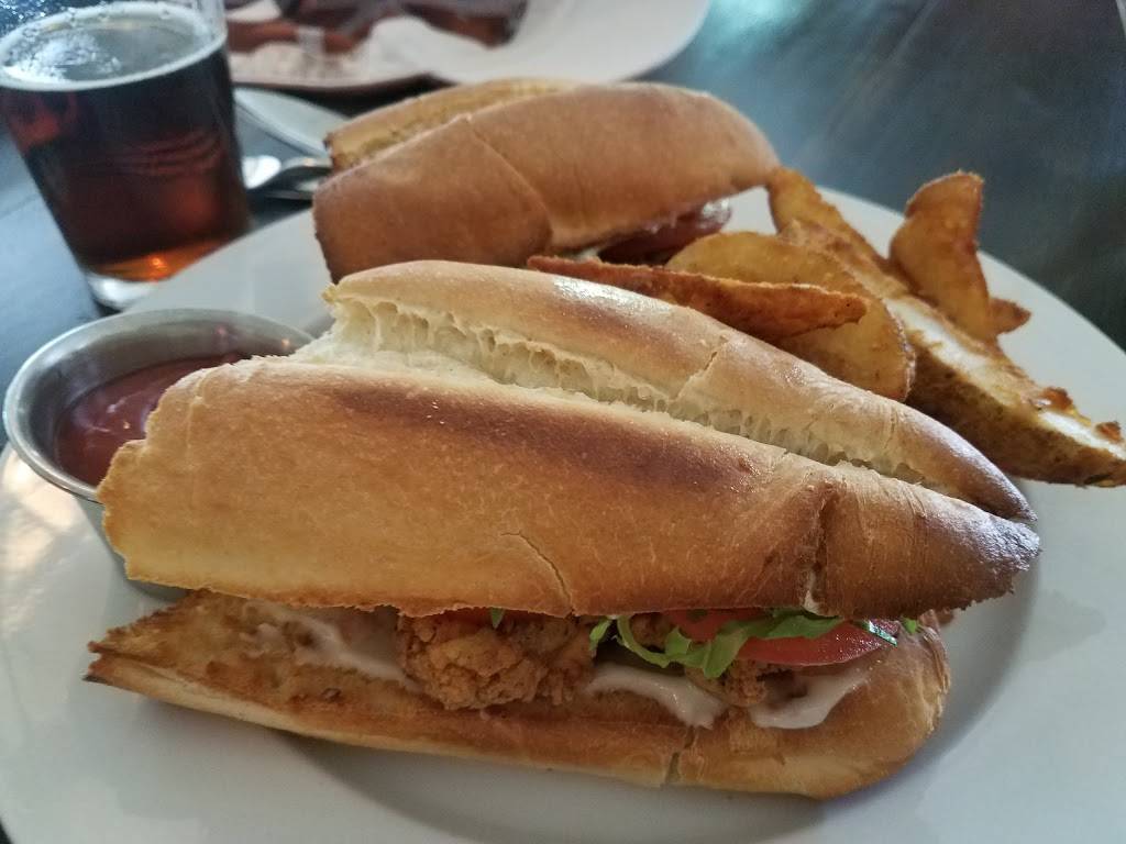 Gumbos North on the Square in Georgetown | restaurant | 701 S Main St, Georgetown, TX 78626, USA | 5129434214 OR +1 512-943-4214