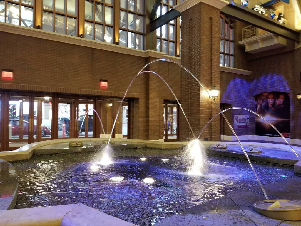 Ameristar Casino Resort Spa St. Charles | night club | 1 Ameristar Blvd, St Charles, MO 63301, USA | 6369497777 OR +1 636-949-7777