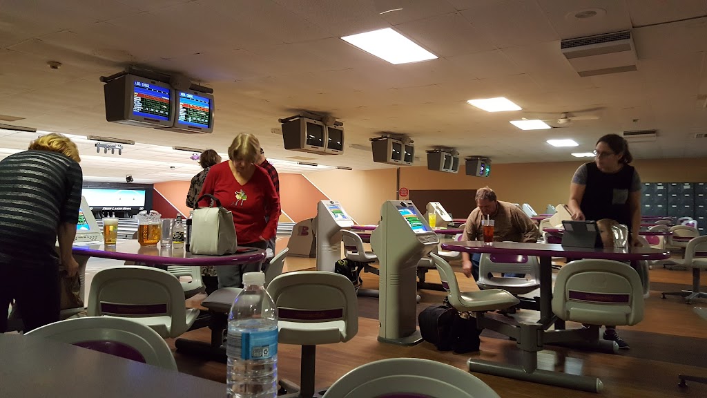 Deer Lakes Bowl | restaurant | 284 E Union Rd, Cheswick, PA 15024, USA | 7242652990 OR +1 724-265-2990
