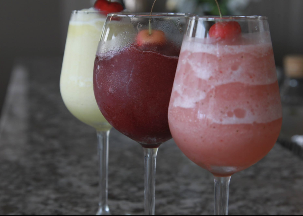 Element Tea & Wine Lounge | cafe | 5345 Belle Ct #4, Davenport, IA 52807, USA | 5633459463 OR +1 563-345-9463
