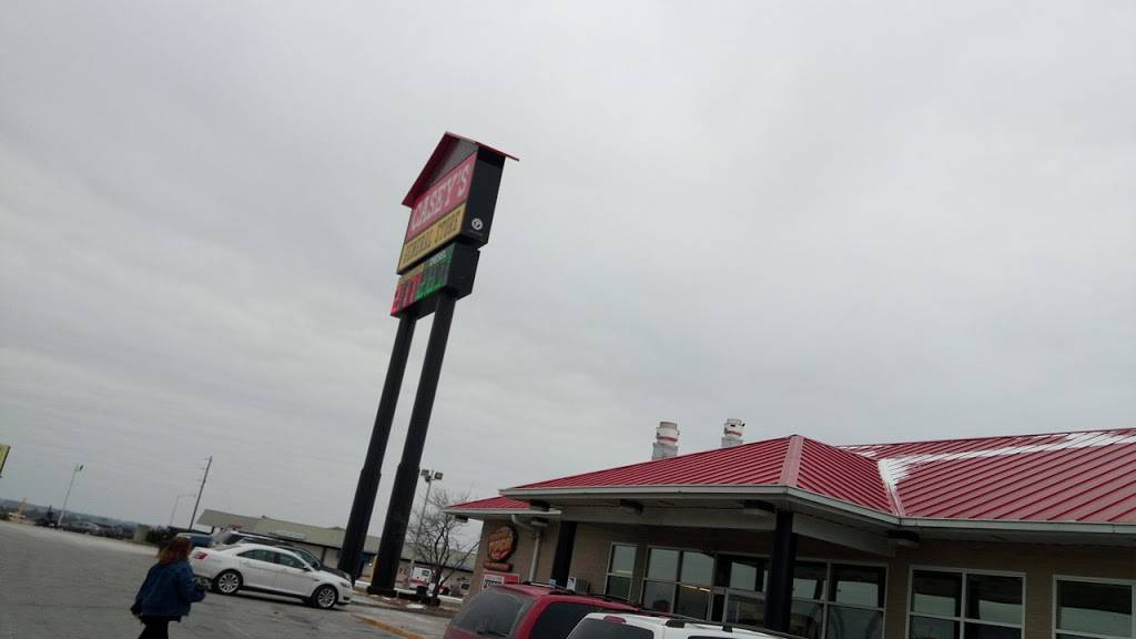 Caseys | meal takeaway | 6685 MO-13, Higginsville, MO 64037, USA | 6605847930 OR +1 660-584-7930