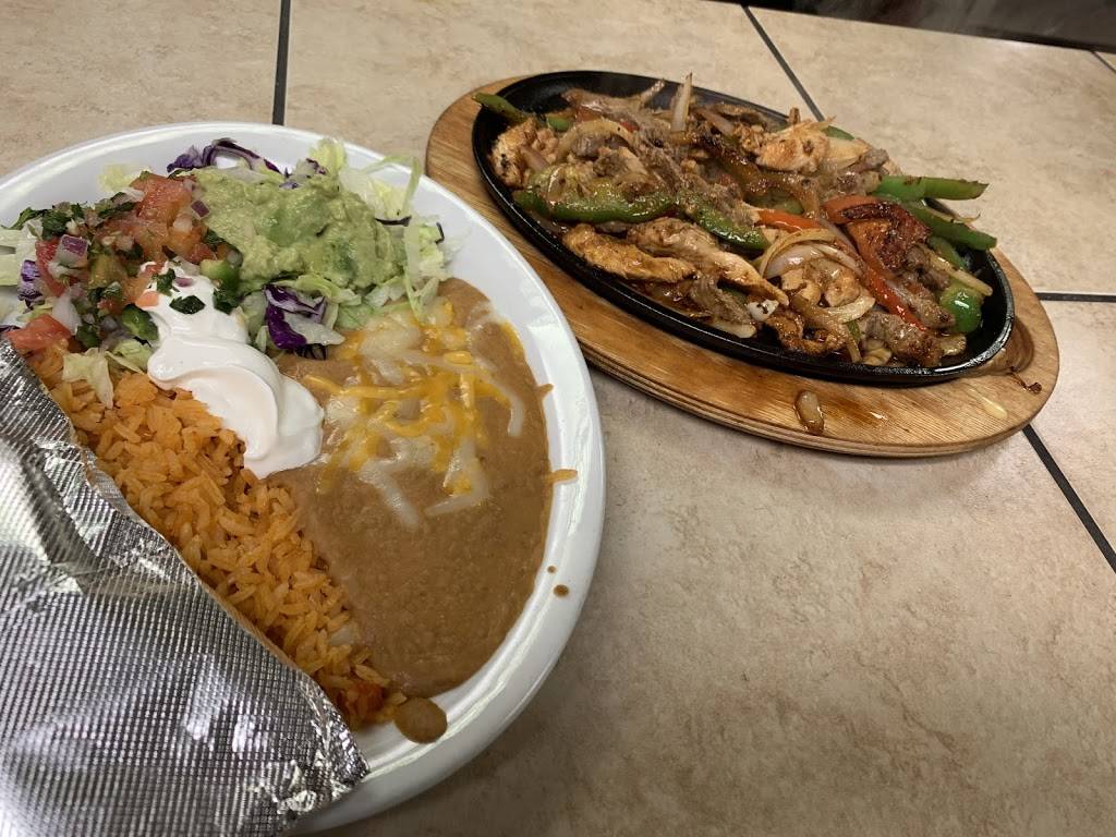 Cilantro’s Mexican Grill | restaurant | 1715 Topeka Ave, Lyndon, KS 66451, USA | 7858283409 OR +1 785-828-3409