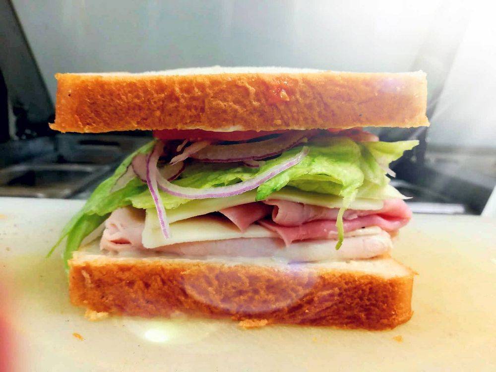 Manhattan Deli and Grill Restaurant 1601 Liberty St, Allentown, PA