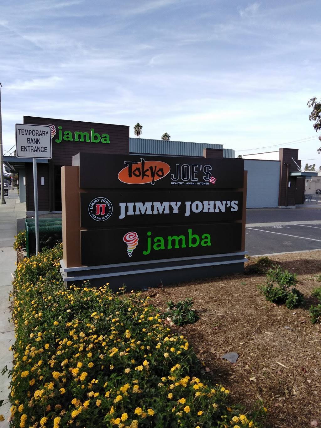 Jamba 3747 Central Ave | restaurant | 3747 Central Ave, Riverside, CA 92506, USA | 9516281399 OR +1 951-628-1399