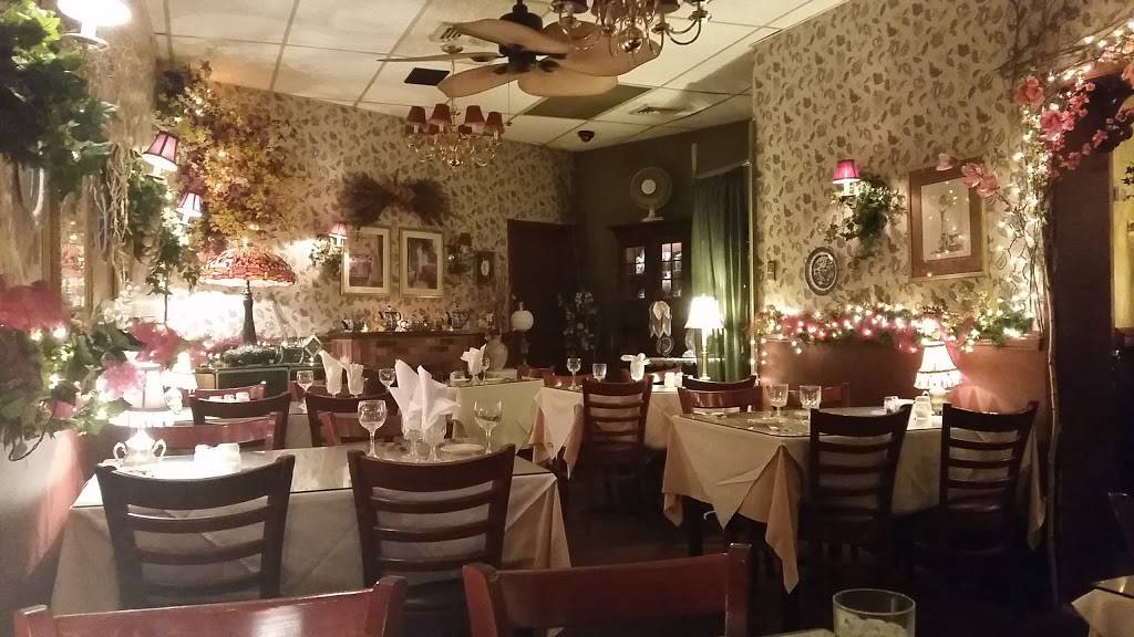 Casa di Napoli | restaurant | 703 32nd St, Union City, NJ 07087, USA | 2018671934 OR +1 201-867-1934