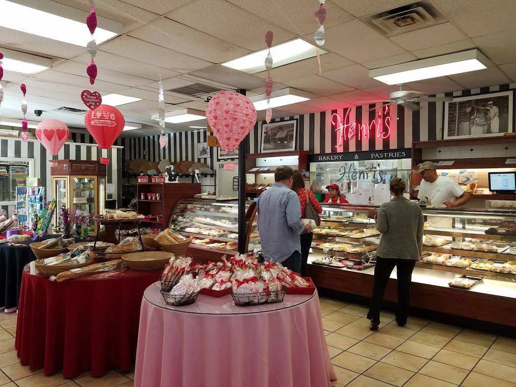 Henris Bakery & Deli | restaurant | 56 E Andrews Dr NW, Atlanta, GA 30305, USA | 4042370202 OR +1 404-237-0202