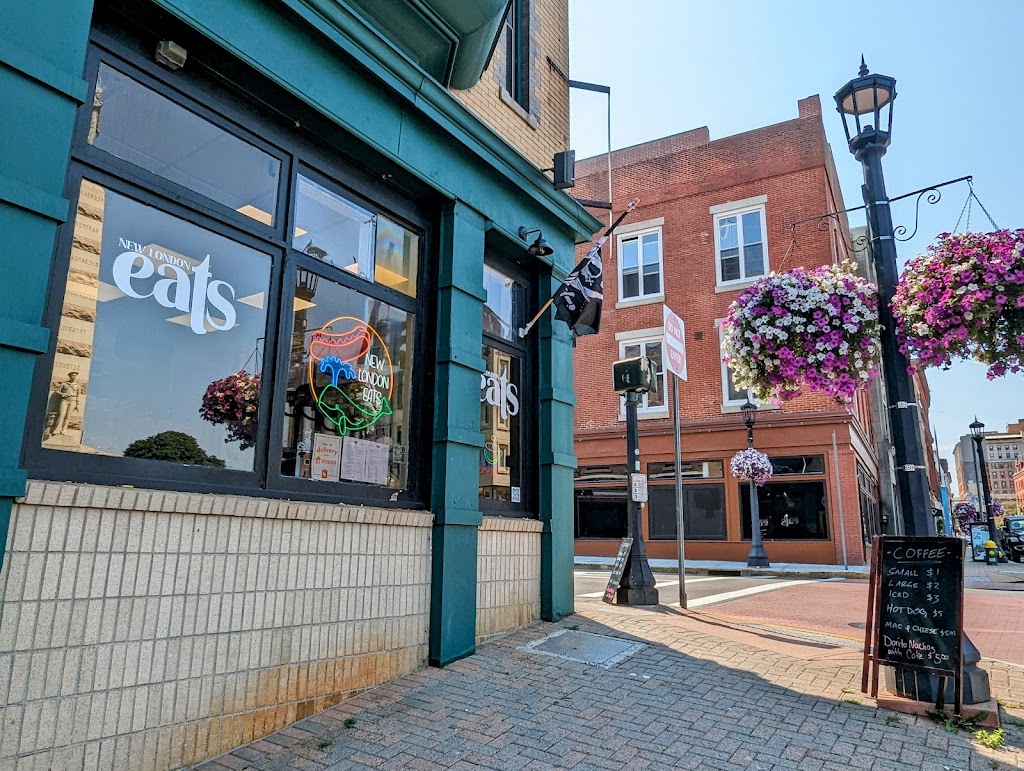 New London Eats | restaurant | 2 Bank St, New London, CT 06320, USA | 8604466198 OR +1 860-446-6198