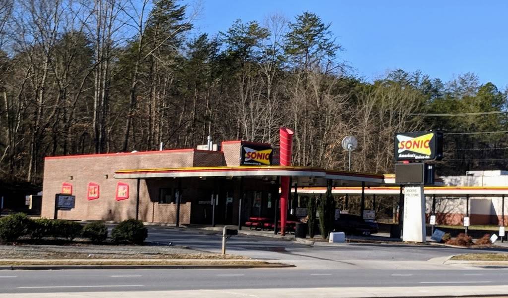 Dunkin | bakery | 2205 S Sterling St, Morganton, NC 28655, USA | 8284338556 OR +1 828-433-8556