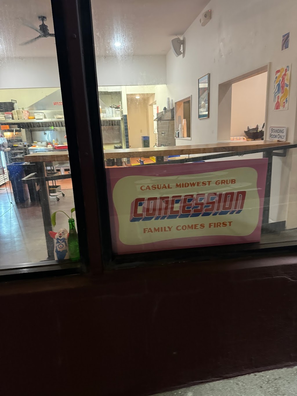 Concession | restaurant | 3560 Taraval St, San Francisco, CA 94116, USA | 7082626041 OR +1 708-262-6041