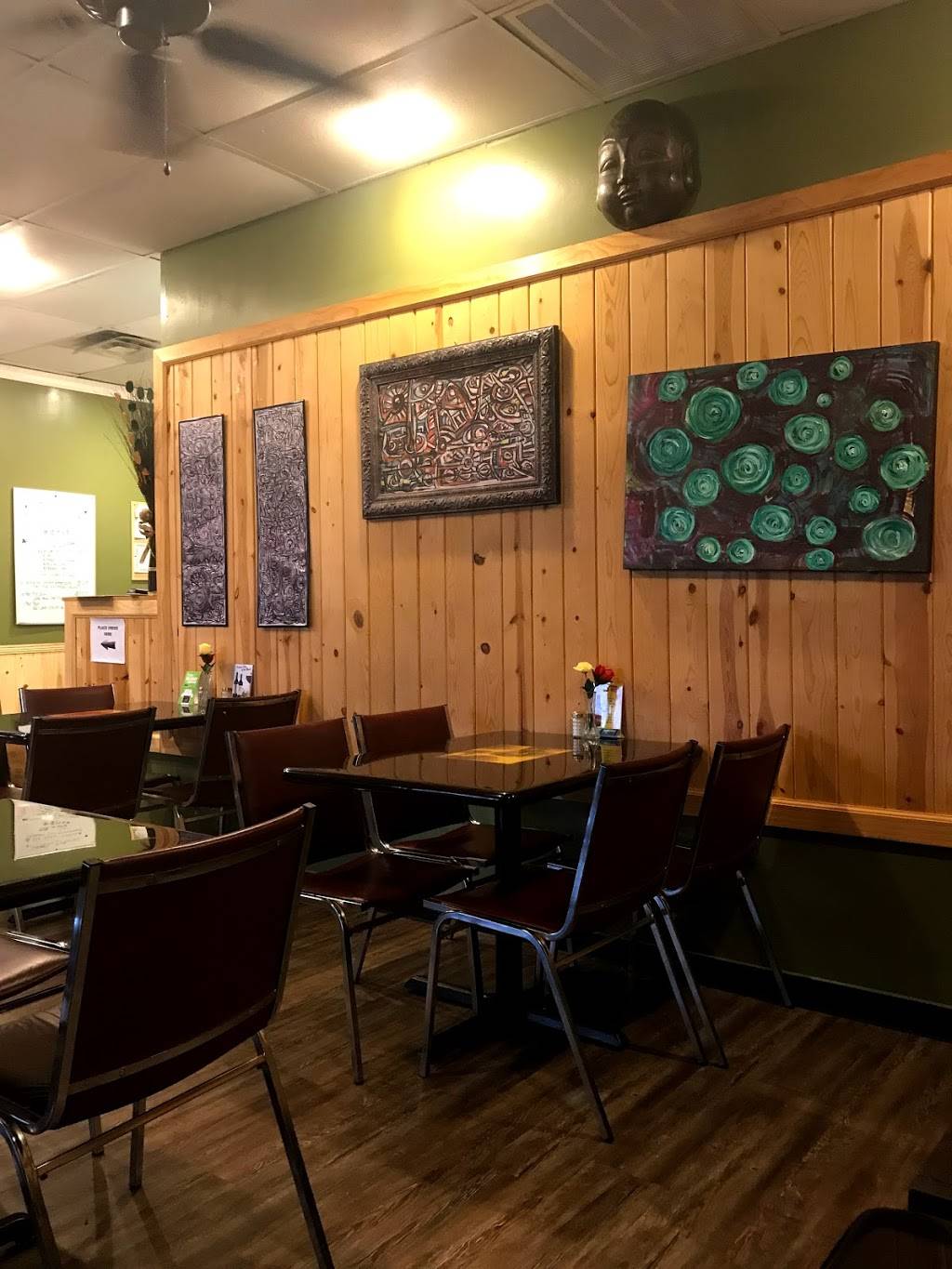 Namwan Thai Kitchen | restaurant | 3215 E Milton Ave #12, Youngsville, LA 70592, USA | 3378575429 OR +1 337-857-5429