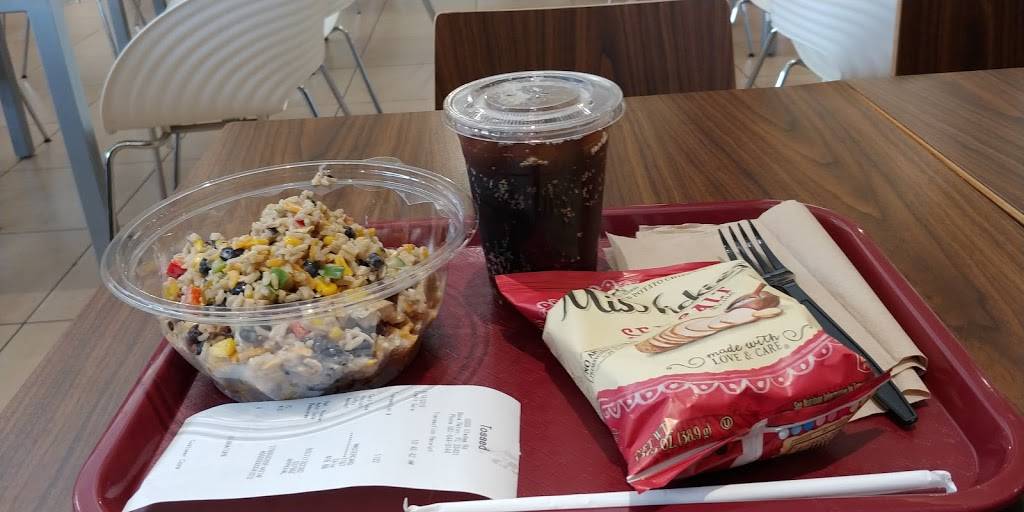 Tossed Restaurant 6000 Glades Rd, Boca Raton, FL 33431, USA