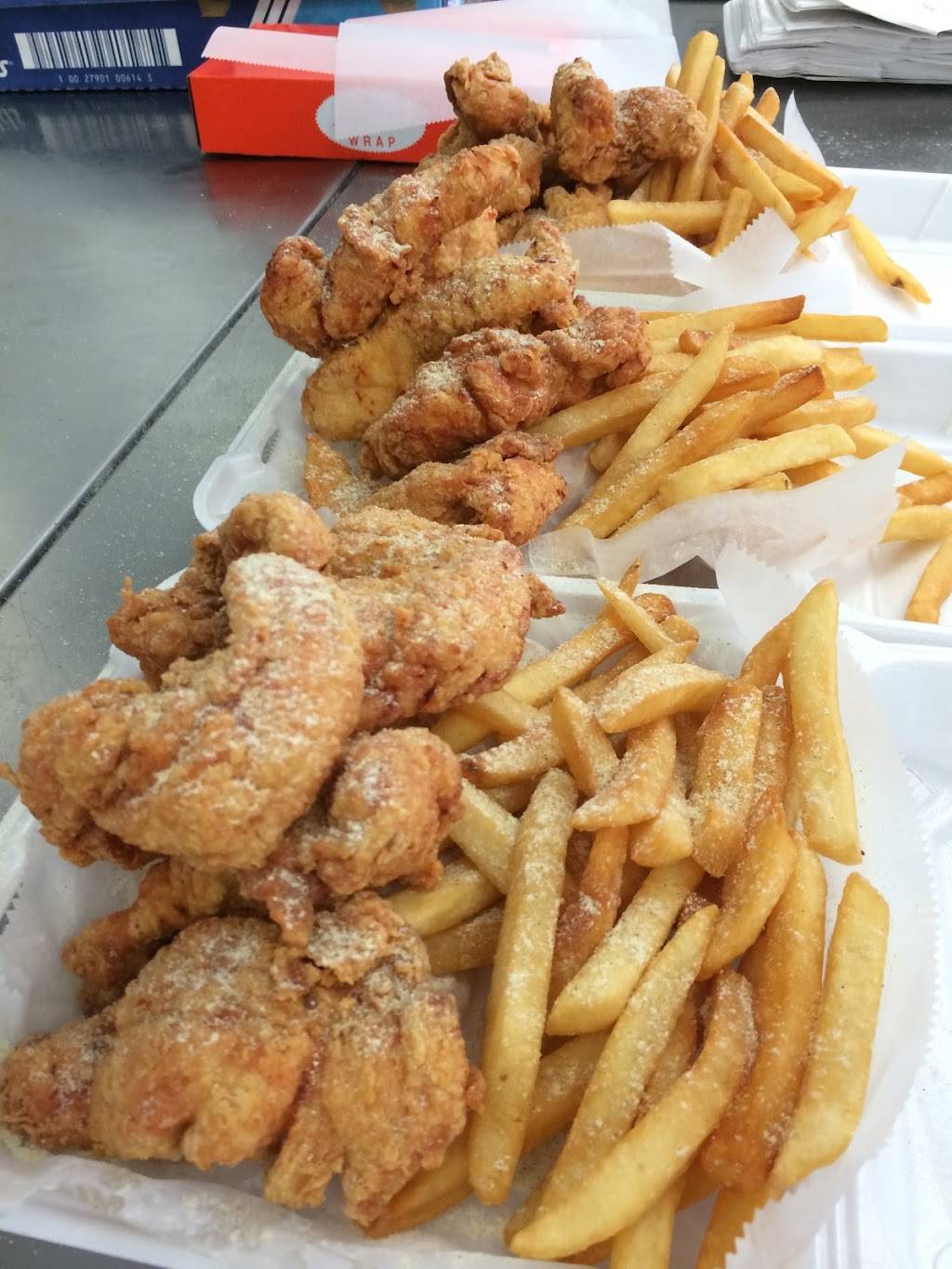 Momo's Fish And Chicken Subs | 7416 Windsor Mill Rd, Windsor Mill, MD ...