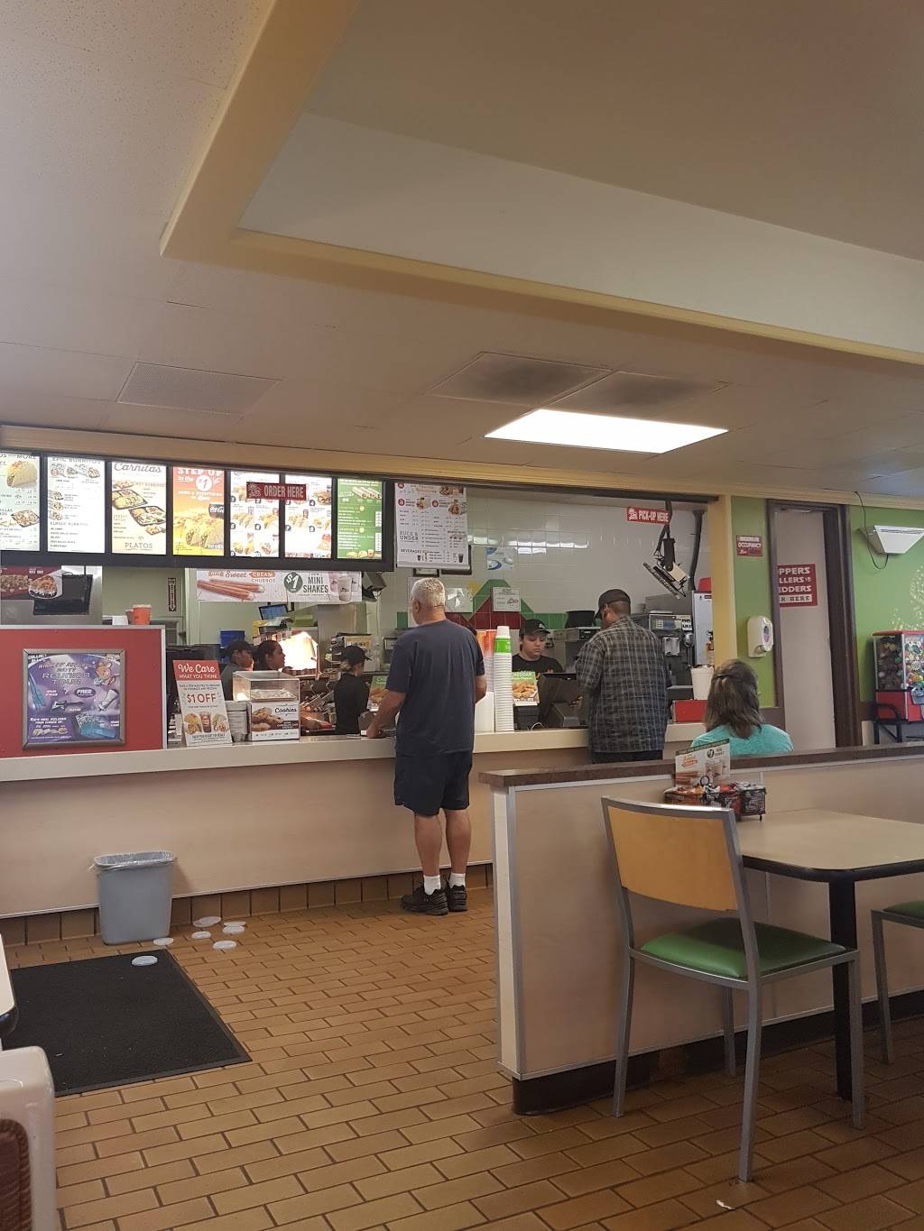Del Taco | meal takeaway | 2552 Hamner Ave, Norco, CA 92860, USA | 9517357033 OR +1 951-735-7033