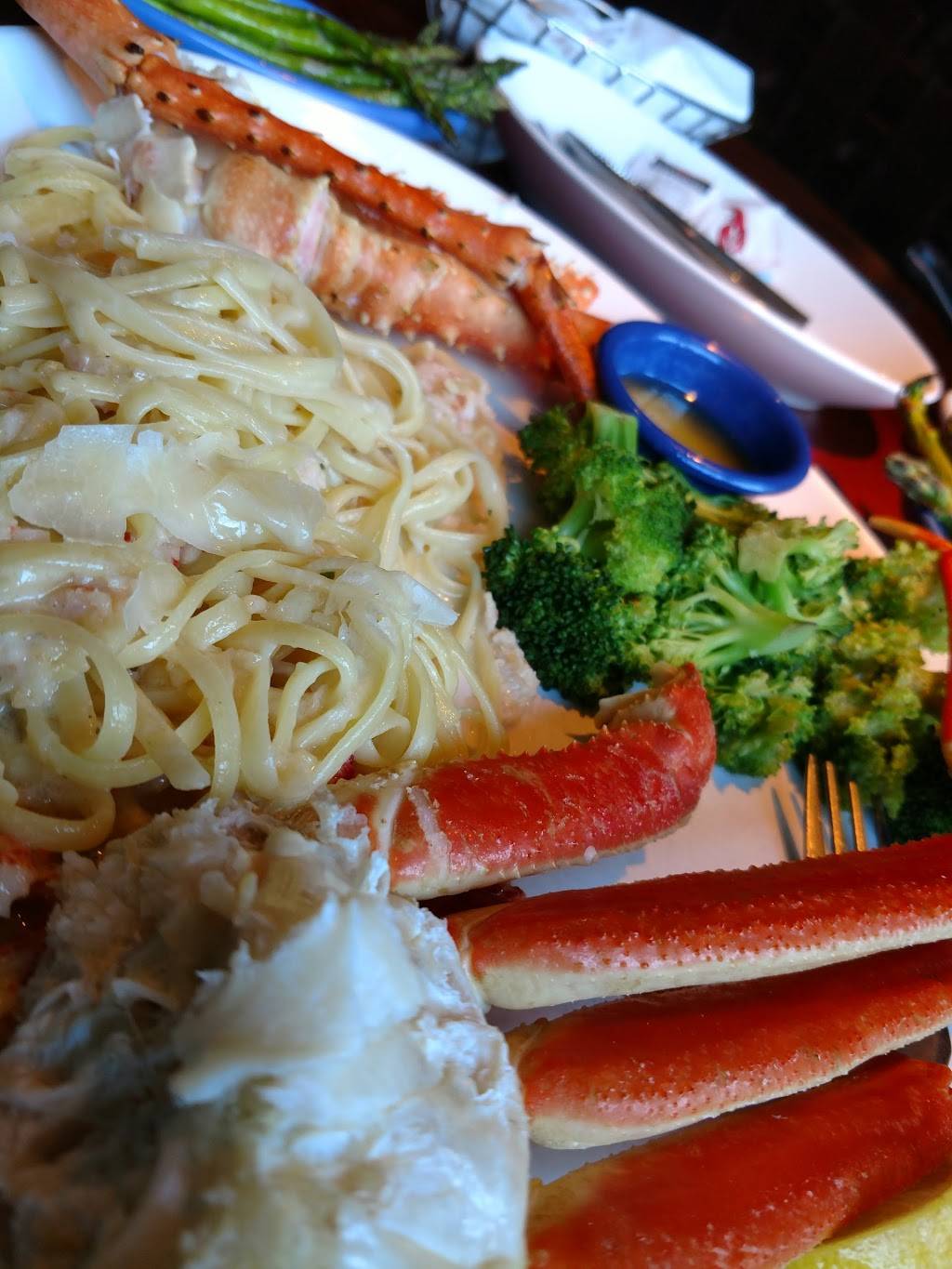 Red Lobster | restaurant | 3529 Franklin Rd SW, Roanoke, VA 24014, USA | 5403431549 OR +1 540-343-1549