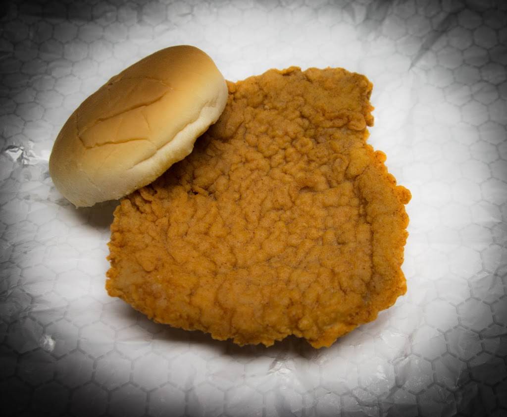 Sunnys Chicken Westfield | restaurant | 214 E Main St, Westfield, IN 46074, USA | 3173997077 OR +1 317-399-7077