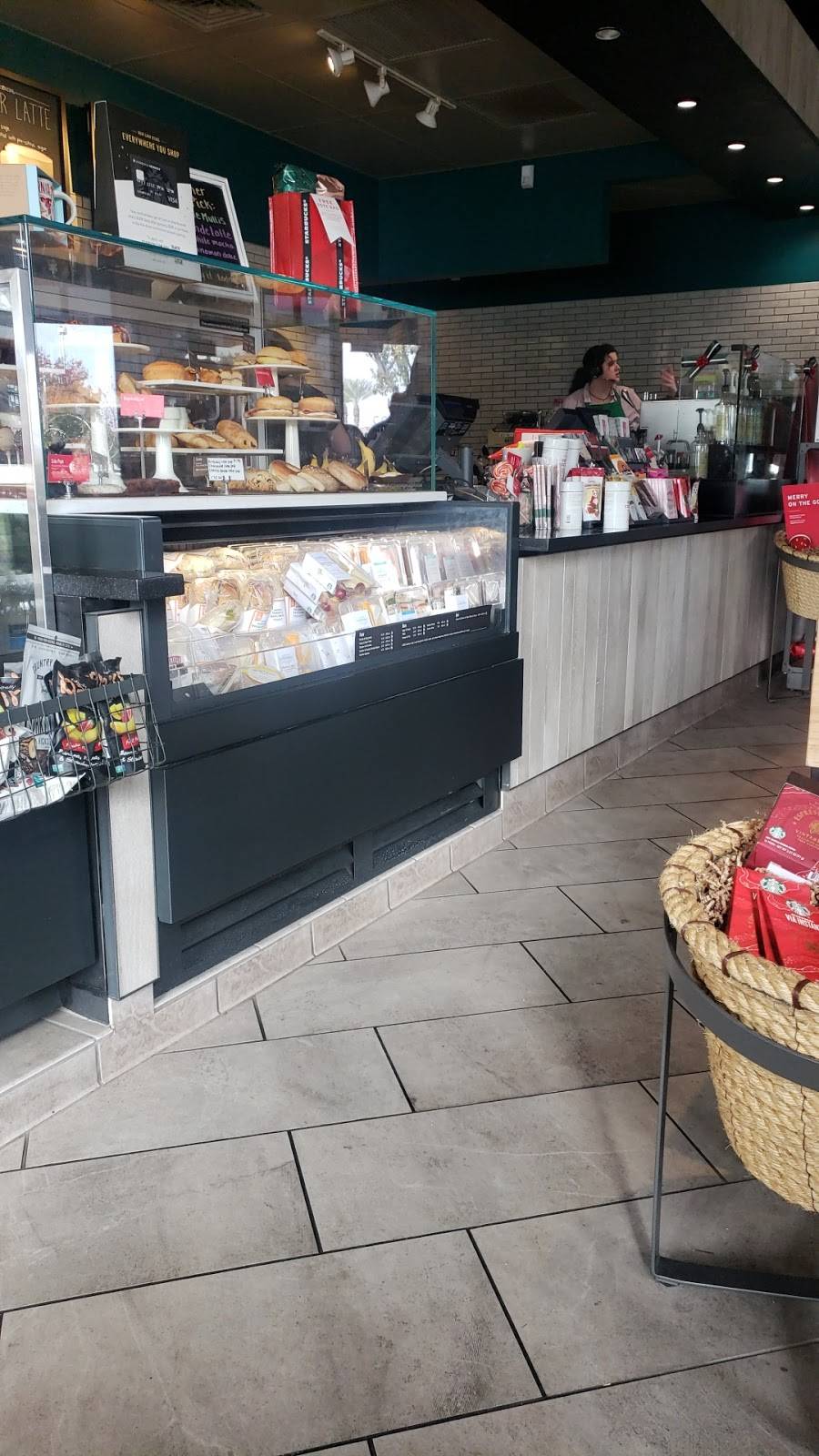 Starbucks Cafe 4219 S Mooney Blvd A, Visalia, CA 93277, USA