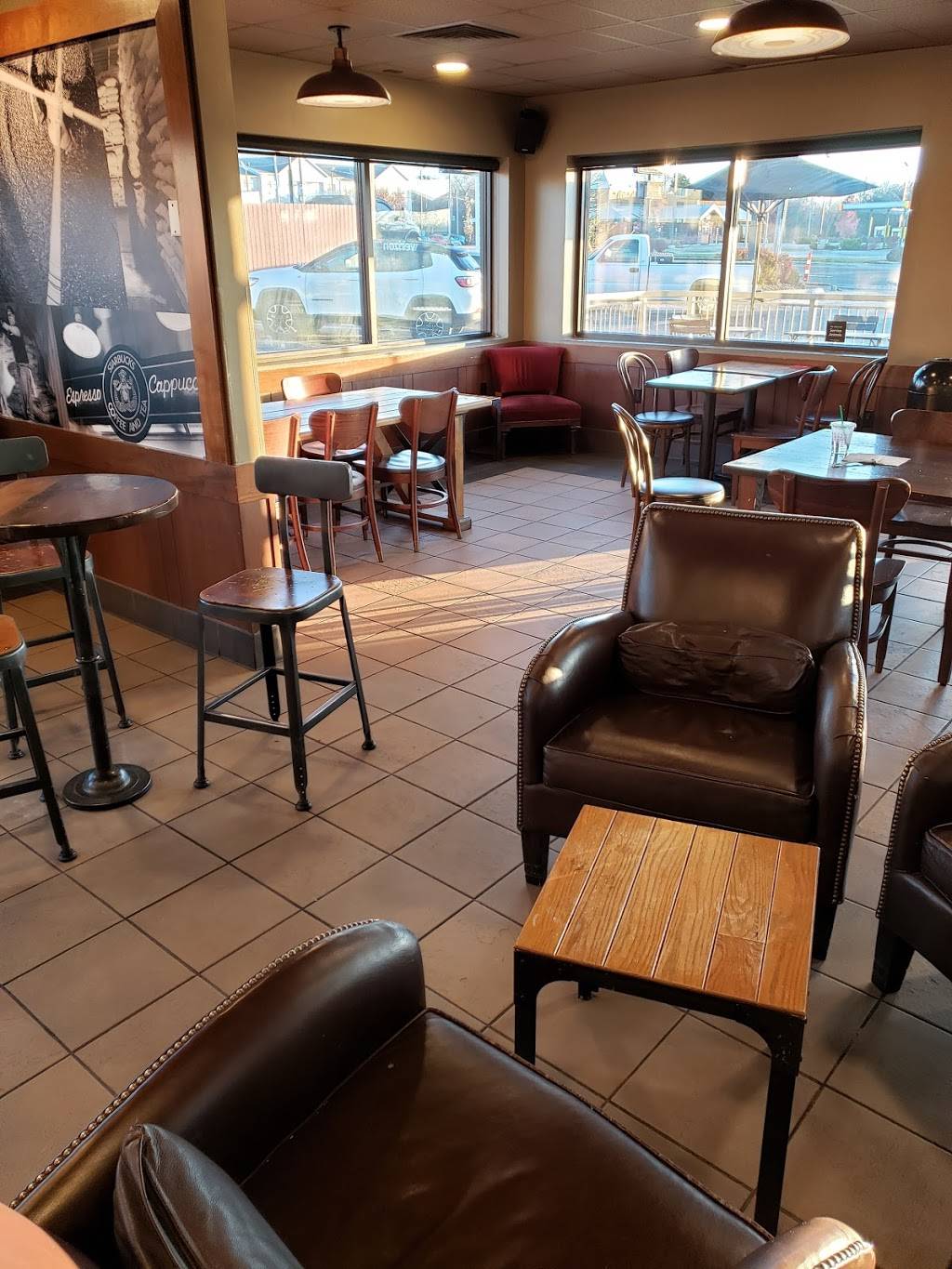 Starbucks | cafe | 3324 S, S Rangeline Rd, Joplin, MO 64804, USA | 4176598306 OR +1 417-659-8306